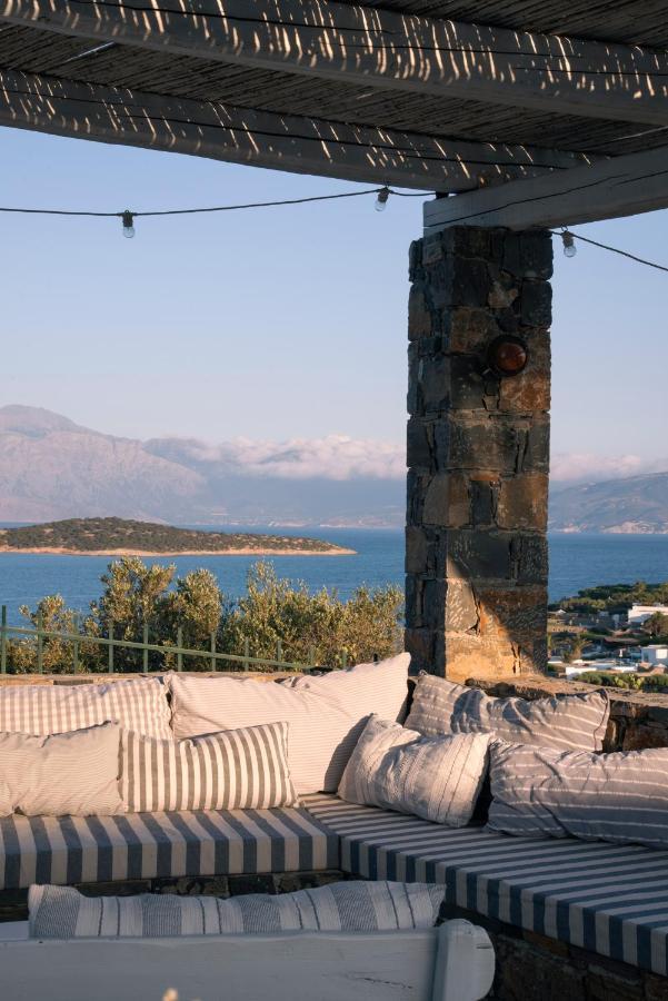 Villa Aiolos: Above The Sea, Within Agios Nikolaos (Crete)